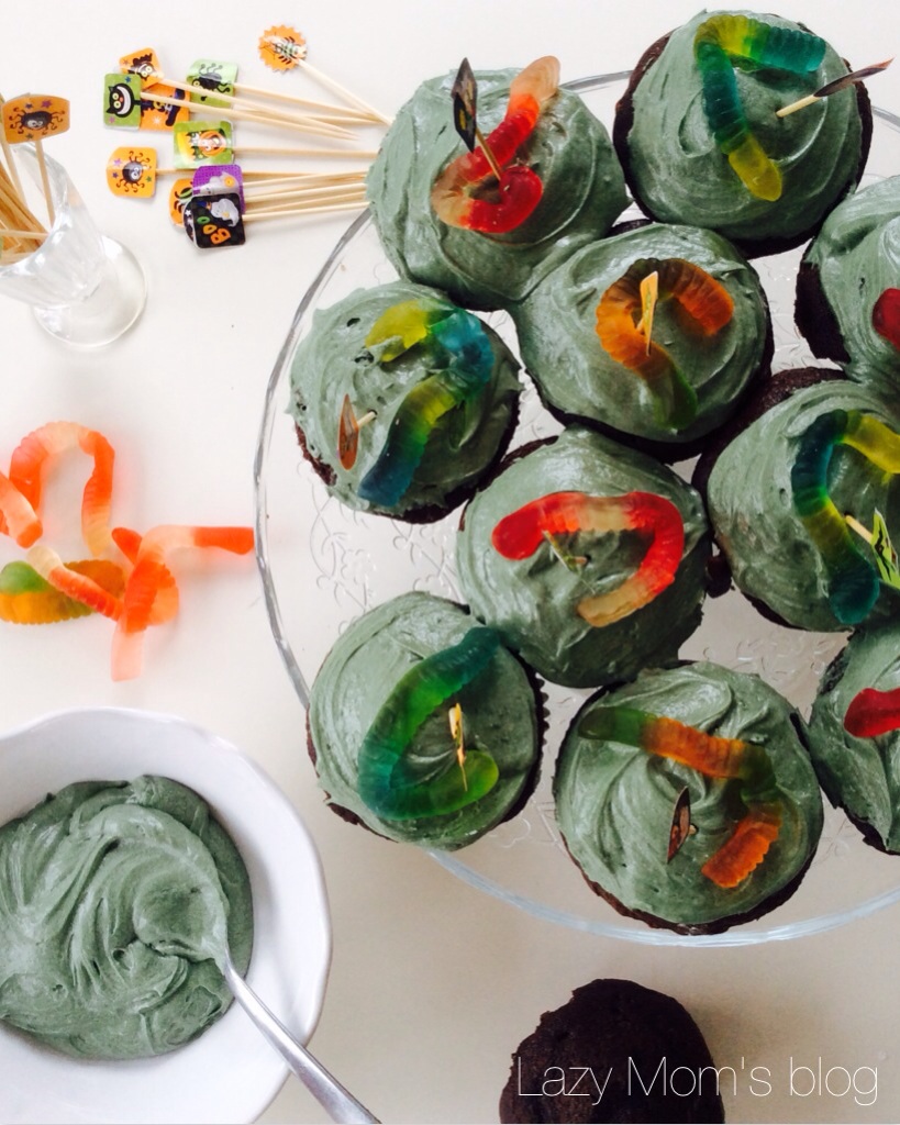 Halloween party cupcakes