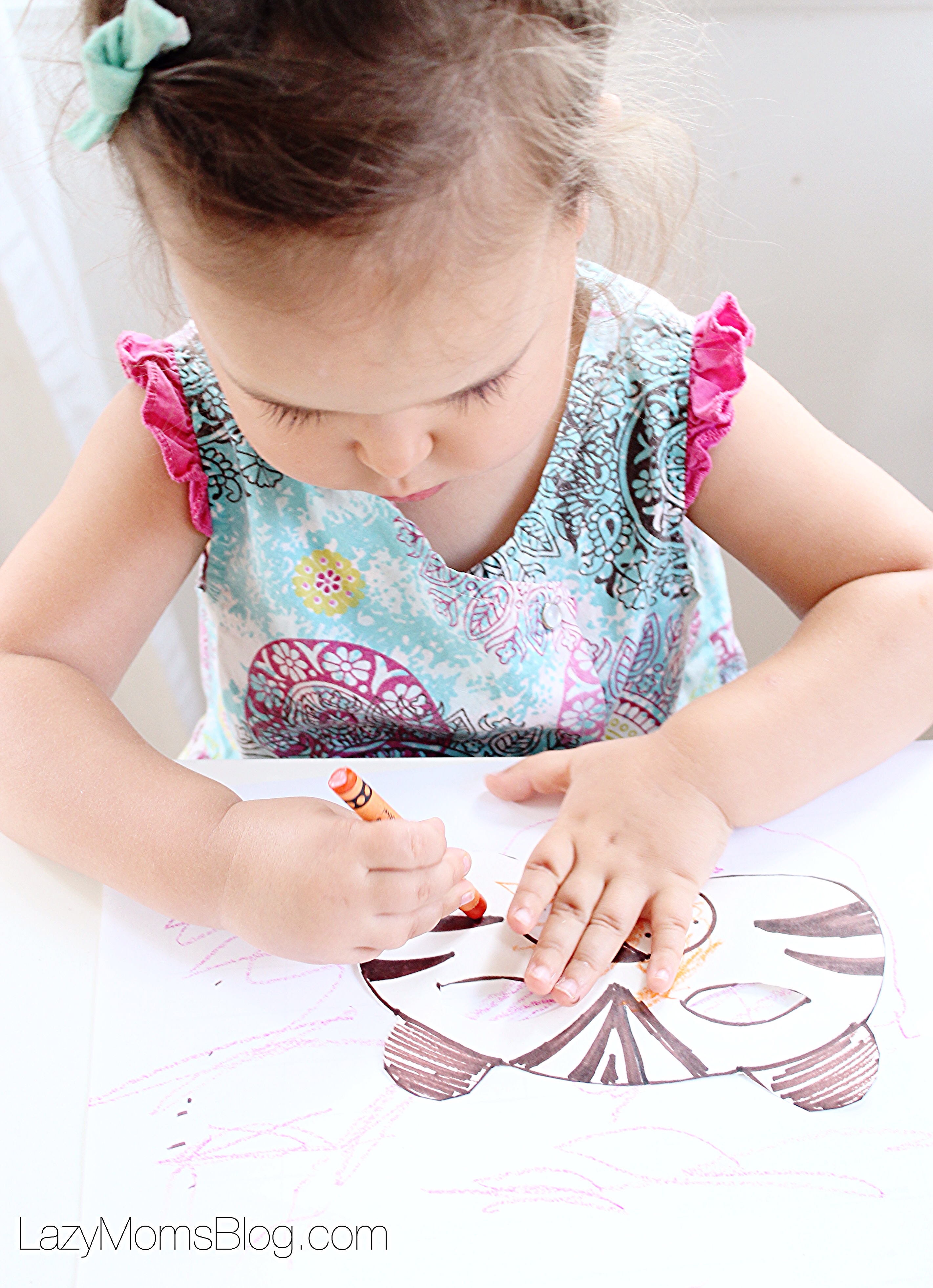 Series that inspires your kid to craft