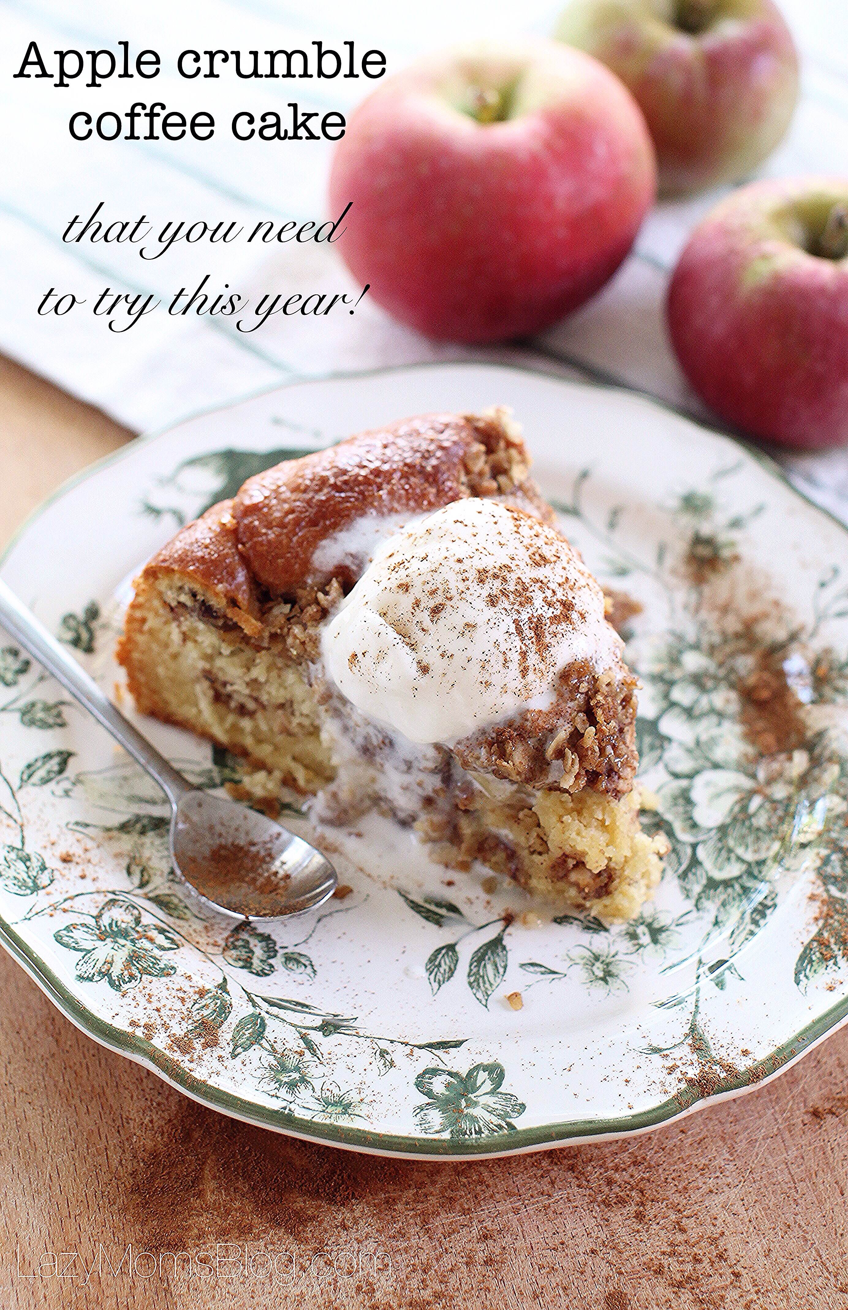 this is hands down the best fall desert ever! Such an amazing cake, full of flavor, and smelling amazing too! #fall, #apple #coffeecake  
