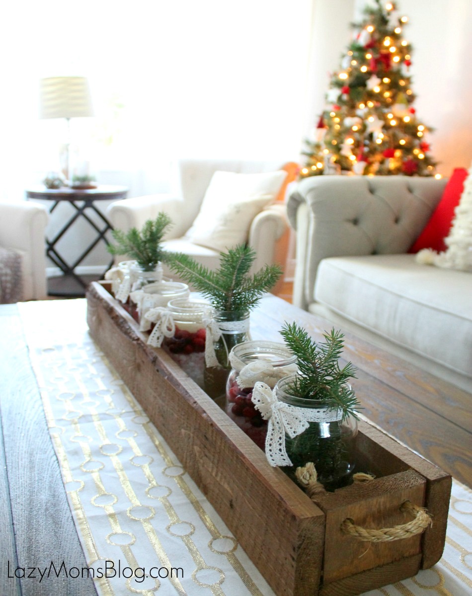 Simple Christmas living room decorating ideas 